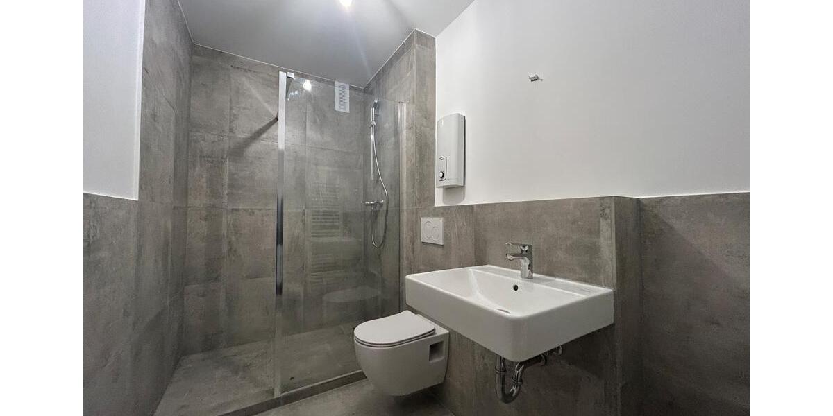 Etagenwohnung Oberhausen - 2 Zimmer, 66 m&sup2;, 700&euro; | Angebot:24409994