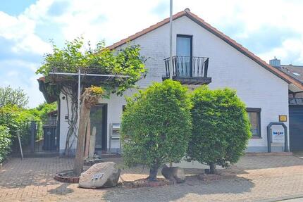 Haus Bocholt - 7 Zimmer, 165 m&sup2;, 490.000&euro; | Angebot:26778735
