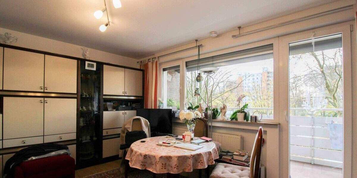 Etagenwohnung Duisburg Hochheide - 2 Zimmer, 56 m&sup2;, 79.000&euro; | Angebot:25691019