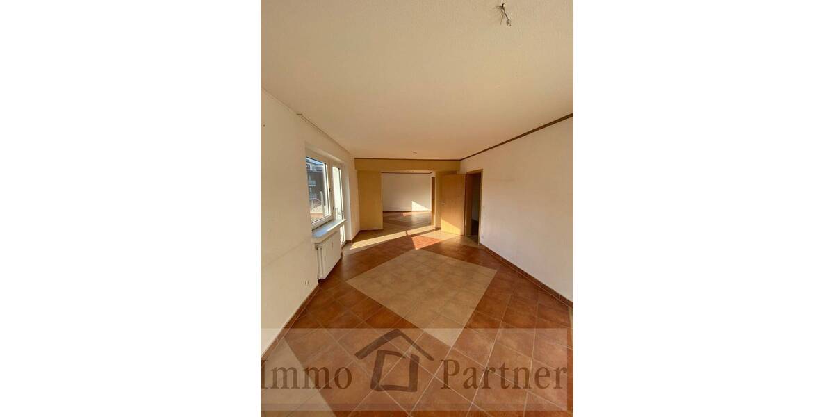 Etagenwohnung Duisburg / Aldenrade Aldenrade - 4 Zimmer, 118 m&sup2;, 158.000&euro; | Angebot:25703067