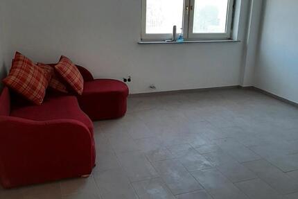 Wohnung Duisburg Hamborn - 3 Zimmer, 75 m&sup2;, 525&euro; | Angebot:26051061