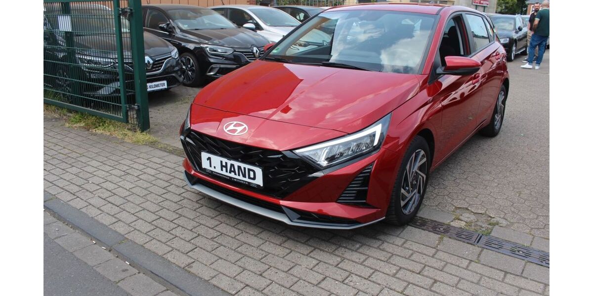 Hyundai i20 16.000 km 19.040 &euro; Duisburg 47139
