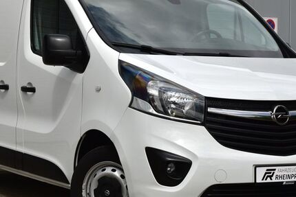Opel Vivaro 136.432 km 10.999 &euro; Geldern 47608