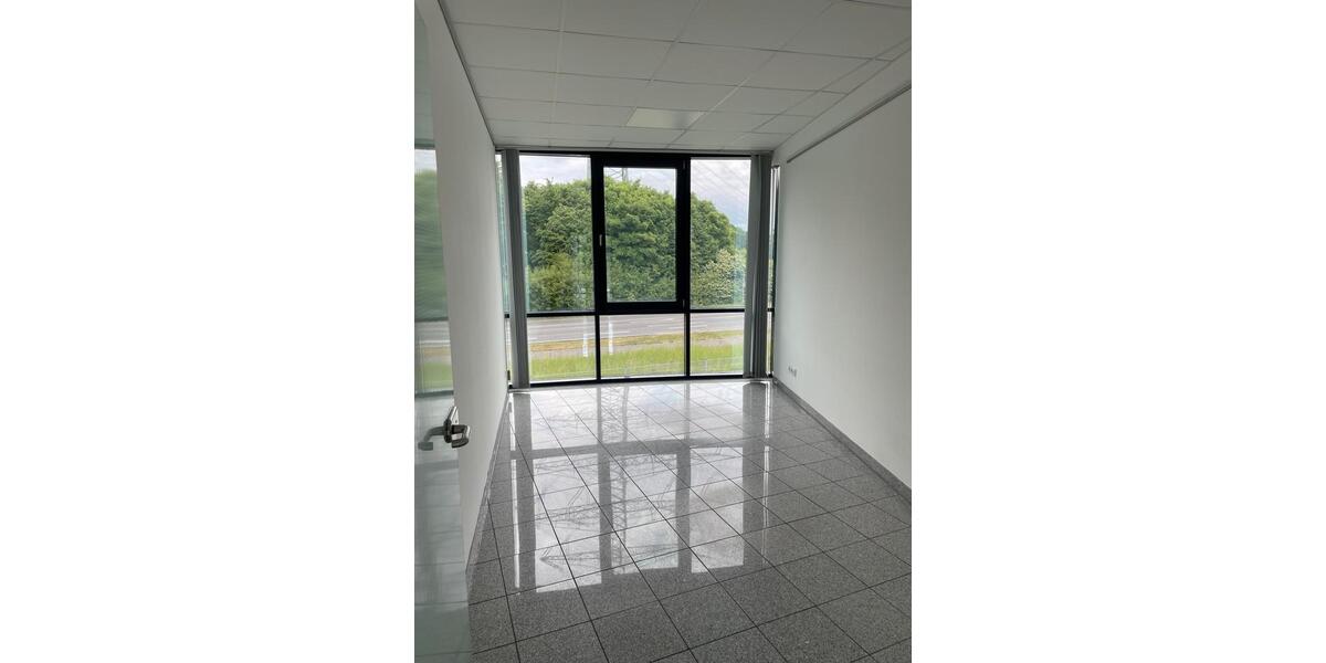 Gewerbeobjekt Wesel Bislich - 1.450&euro; | Angebot:25970059