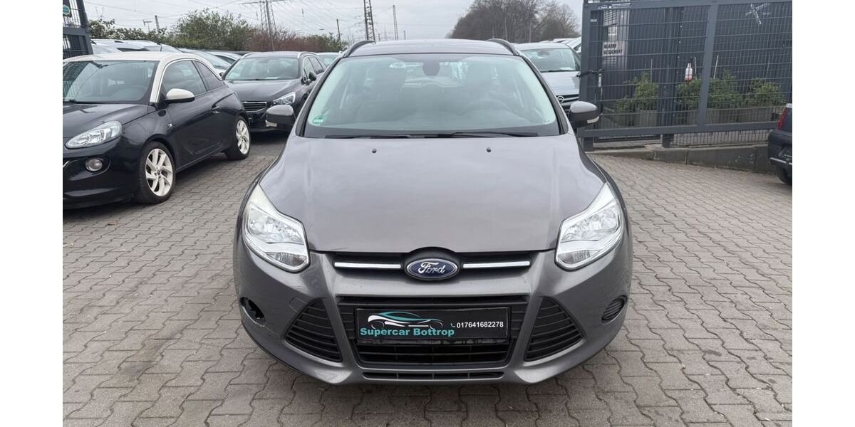 Ford Focus 327.904 km 1.500 &euro; Bottrop 46238