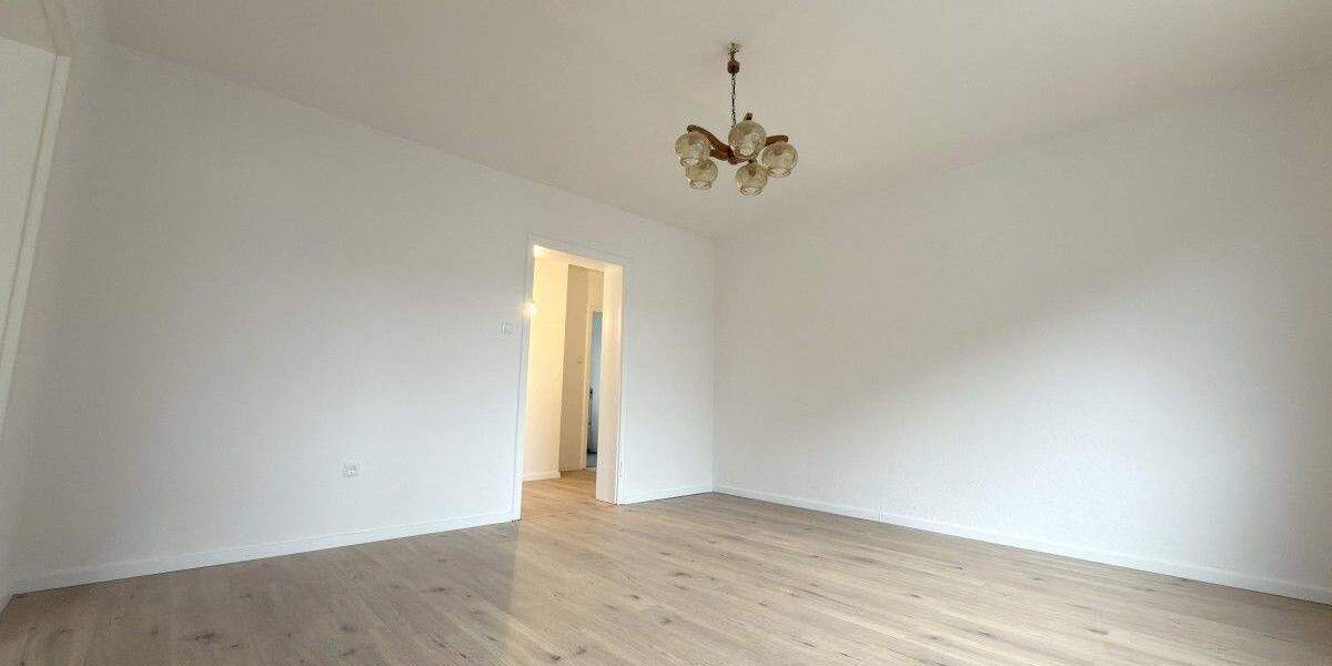 Etagenwohnung Oberhausen Sterkrade-Mitte - 3 Zimmer, 69 m&sup2;, 590&euro; | Angebot:25748242