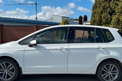 VW Golf 63.000 km 12.990 &euro; Hünxe 46569