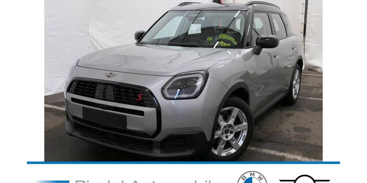 Mini Andere 21.499 km 35.690 &euro; Dinslaken 46535