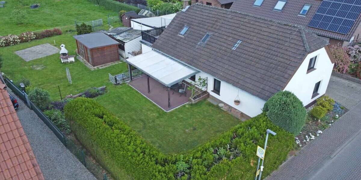 Einfamilienhaus Alpen Menzelen-West - 6 Zimmer, 142 m&sup2;, 299.000&euro; | Angebot:26703086