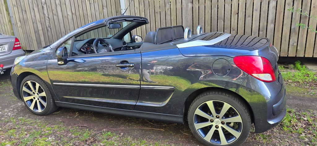 Peugeot 207 83.000 km 6.000 &euro; Bocholt 46399