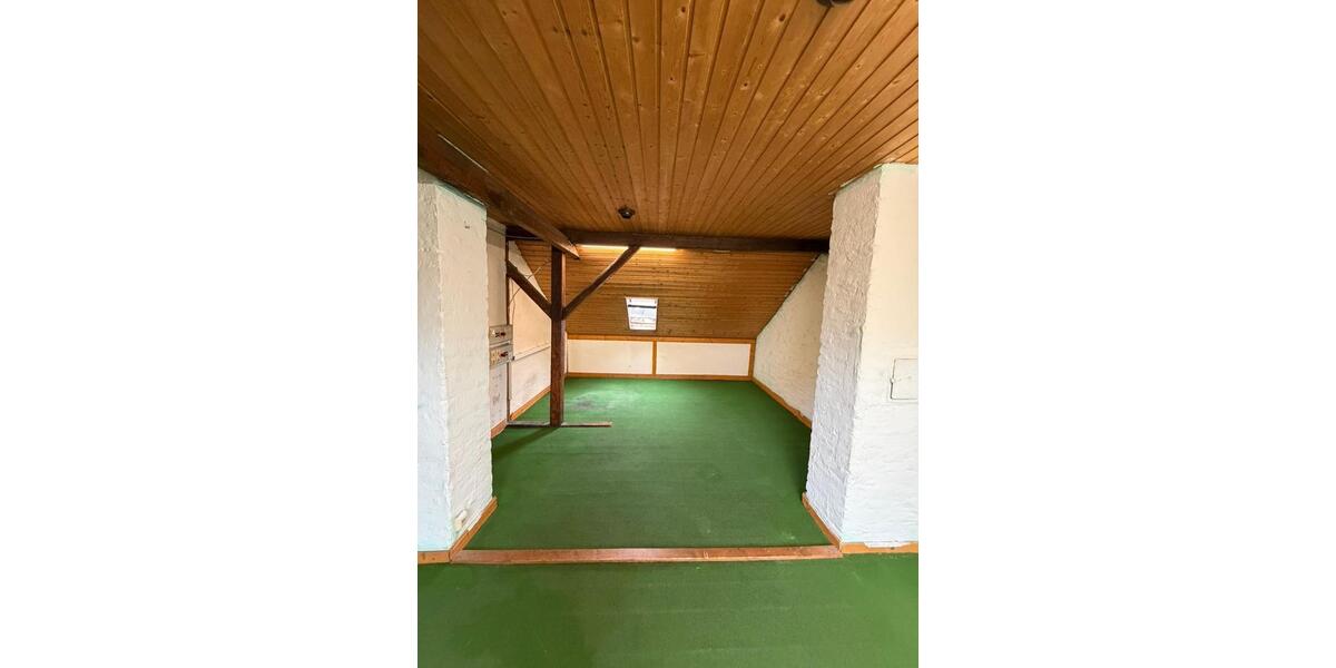 Etagenwohnung Duisburg Duisburg-Mitte - 2 Zimmer, 35 m&sup2;, 280&euro; | Angebot:26041011