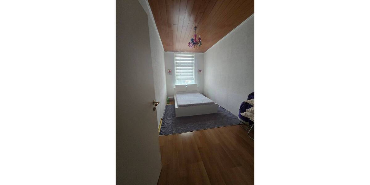 Mehrfamilienhaus, Wohnhaus Duisburg Bruckhausen - 3 Zimmer, 347 m&sup2;, 240.000&euro; | Angebot:26088453