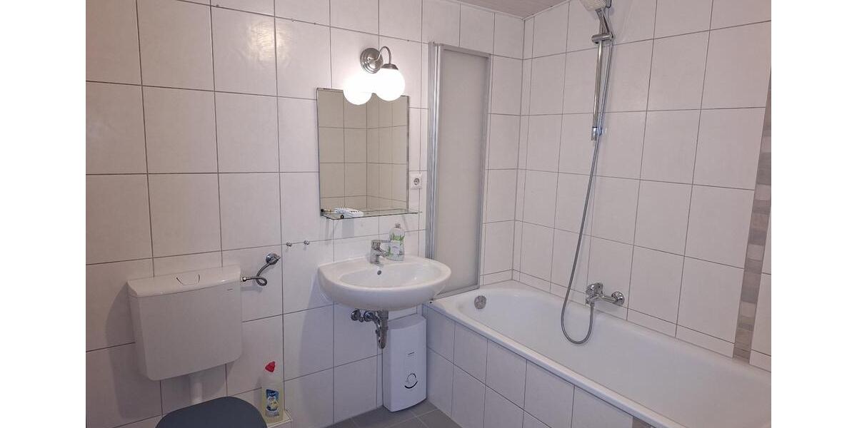 Dachgeschoßwohnung Dinslaken Lohberg - 2 Zimmer, 64 m&sup2;, 490&euro; | Angebot:25947638