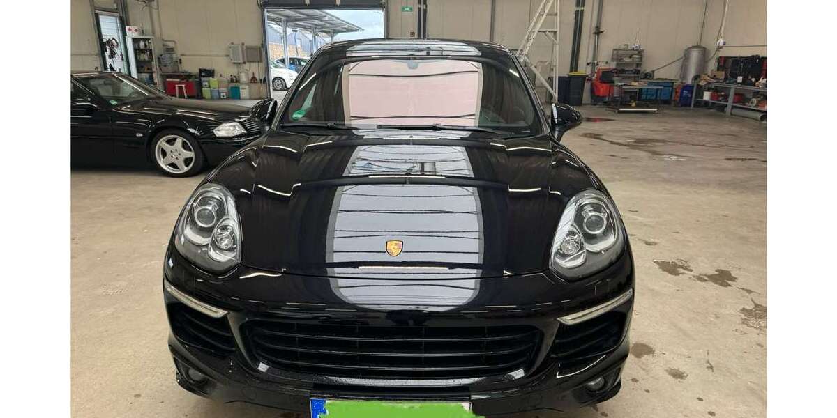 Porsche Cayenne 198.000 km 33.700 &euro; Dorsten 46284
