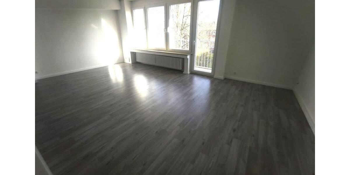 Etagenwohnung Wesel - 3 Zimmer, 84 m&sup2;, 820&euro; | Angebot:25961257