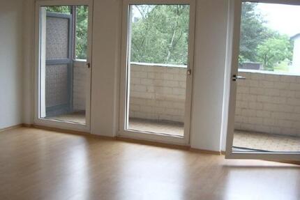 Wohnung Duisburg Huckingen - 2 Zimmer, 66 m&sup2;, 649&euro; | Angebot:25590125