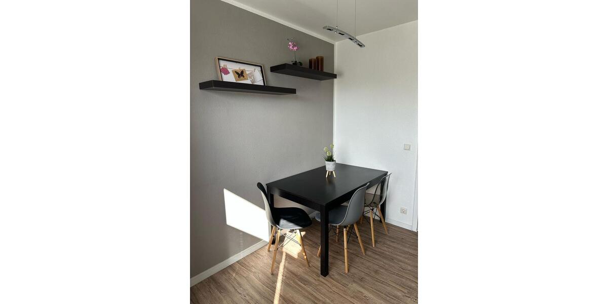 Etagenwohnung Dinslaken - 2.5 Zimmer, 63 m&sup2;, 1.300&euro; | Angebot:25168891