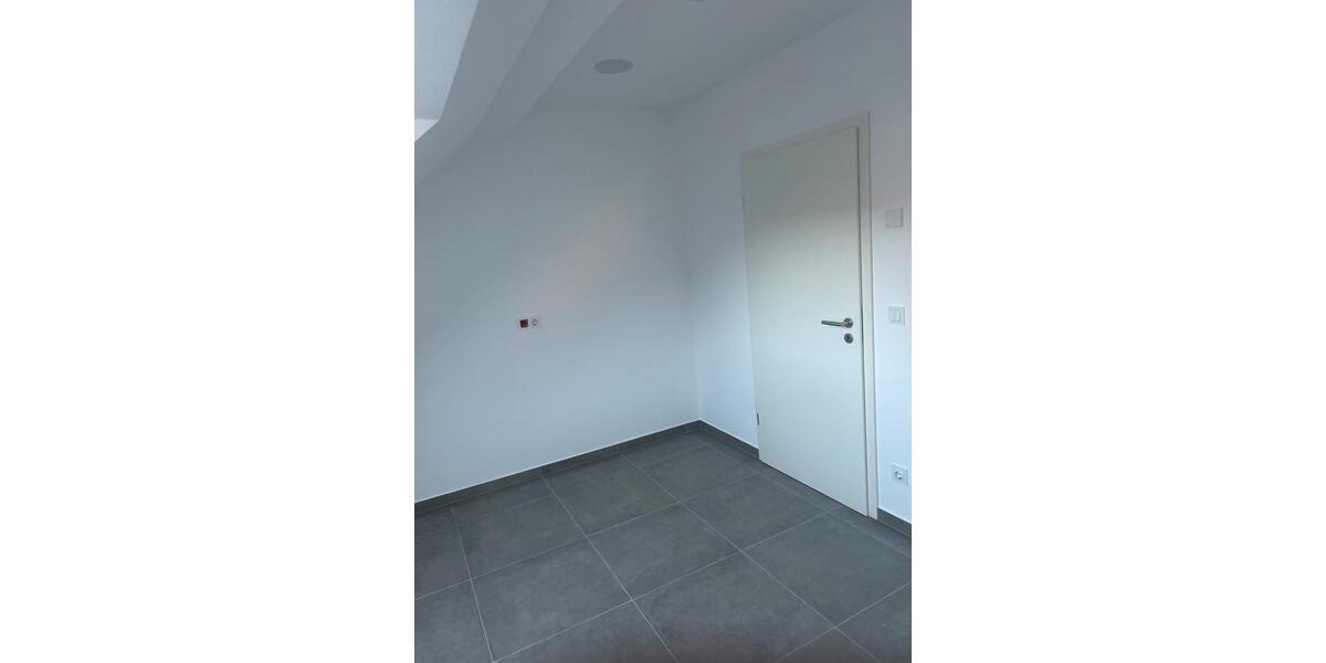 Dachgeschoßwohnung Dorsten Altstadt - 4 Zimmer, 101 m&sup2;, 1.200&euro; | Angebot:25395282