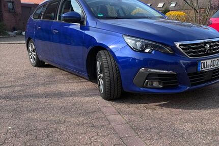 Peugeot 308 114.500 km 8.950 &euro; Duisburg 47259
