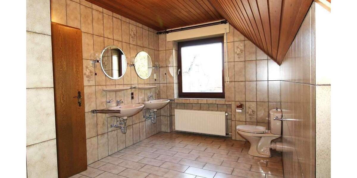 Einfamilienhaus Uedem - 6 Zimmer, 154 m&sup2;, 379.000&euro; | Angebot:25677430