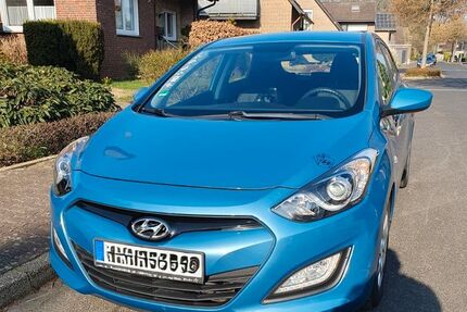 Hyundai i30 124.000 km 7.000 &euro; Isselburg 46419