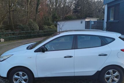 Hyundai ix35 303.000 km 3.999 &euro; Bocholt 46397