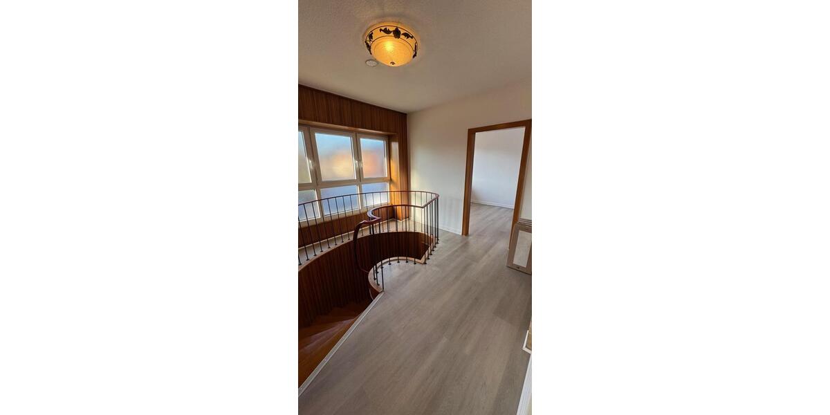 Doppelhaushälfte Oberhausen Schmachtendorf - 5 Zimmer, 120 m&sup2;, 479.000&euro; | Angebot:25250334