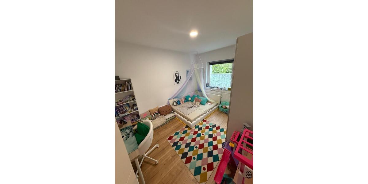 Etagenwohnung Duisburg Duisburg-Mitte - 3 Zimmer, 74 m&sup2;, 1.100&euro; | Angebot:26617721