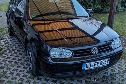 VW Golf 151.325 km 1.800 &euro; Duisburg 47169