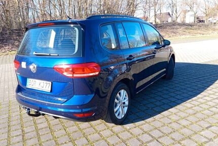 VW Touran 155.500 km 15.950 &euro; Borken-Weseke 46325