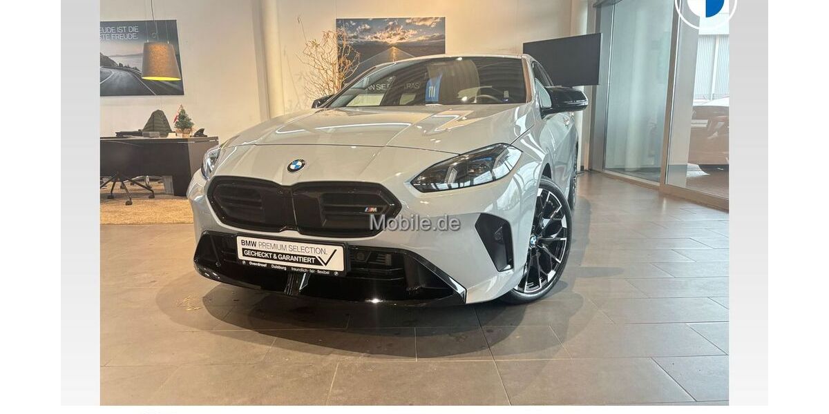 BMW M135 12.842 km 43.950 &euro; Duisburg 47119