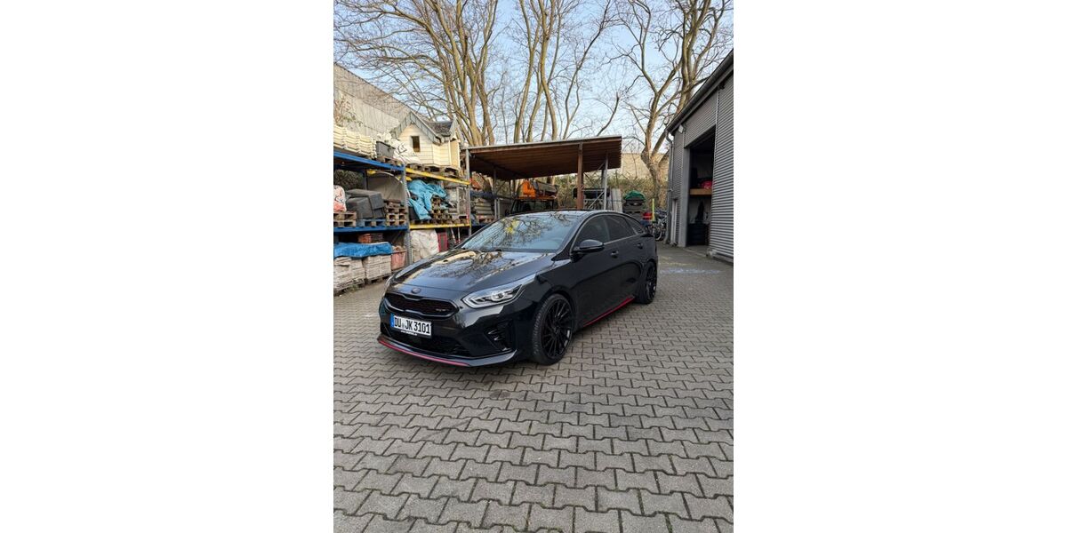 Kia pro ceed / ProCeed 50.000 km 22.300 &euro; Duisburg 47198