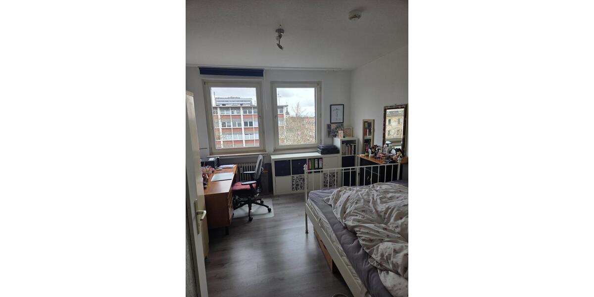 Etagenwohnung Duisburg - 2 Zimmer, 58 m&sup2;, 735&euro; | Angebot:25943411