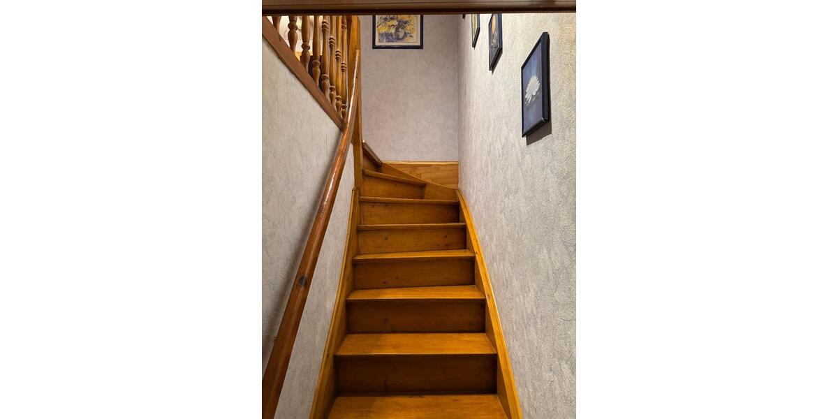 Einfamilienhaus Moers Schwafheim - 5.5 Zimmer, 132 m&sup2;, 1.000&euro; | Angebot:25905817