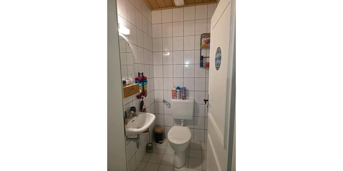 Erdgeschoßwohnung Issum - 4 Zimmer, 150 m&sup2;, 1.300&euro; | Angebot:26670843