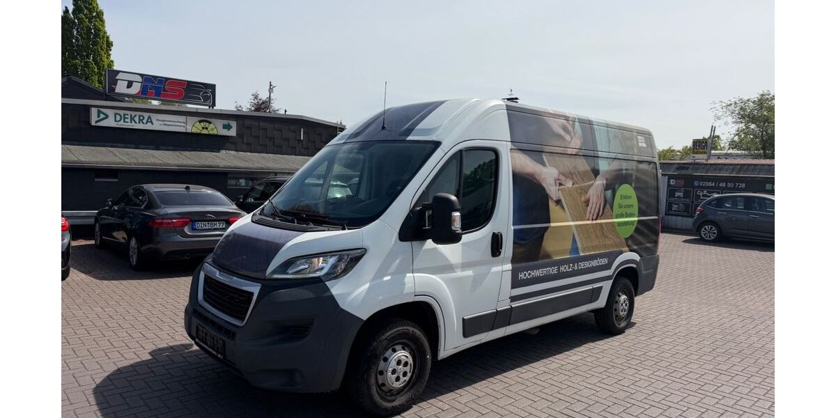 Peugeot Boxer 213.380 km 10.799 &euro; Dinslaken 46537