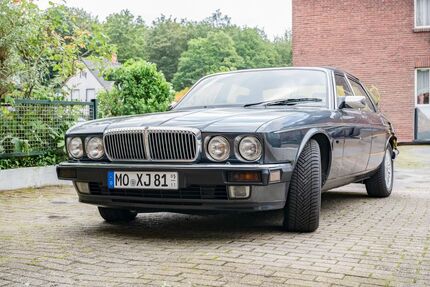 Jaguar Daimler 95.275 km 19.990 &euro; Neukirchen-Vluyn 47506