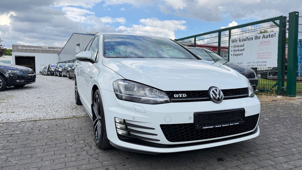 VW Golf 169.000 km 14.599 &euro; Geldern 47608