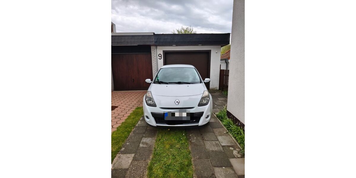 Renault Clio 171.000 km 2.700 &euro; Rheinberg 47495