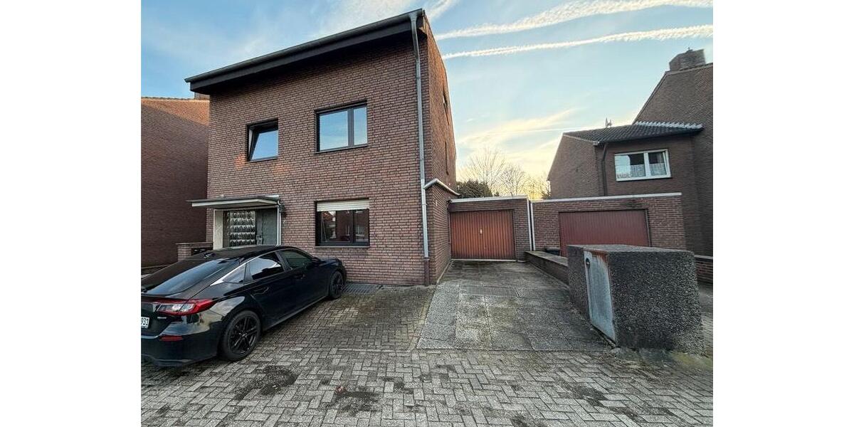 Erdgeschoßwohnung Duisburg Walsum - 3.5 Zimmer, 94 m&sup2;, 1.150&euro; | Angebot:25258855