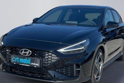 Hyundai i30 5.500 km 31.410 &euro; Kevelaer 47623