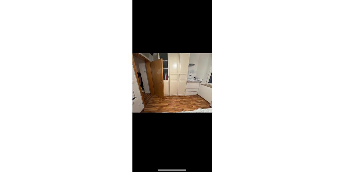 Etagenwohnung Oberhausen Alstaden - 3 Zimmer, 80 m&sup2;, 930&euro; | Angebot:25961185