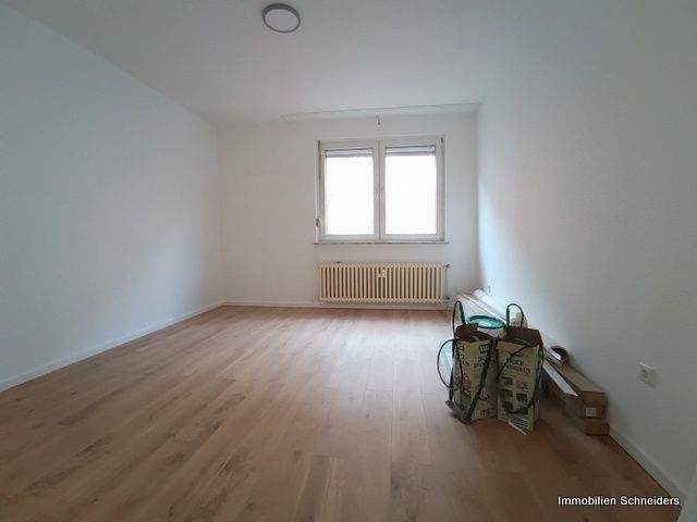 Gewerbeobjekt Duisburg Dellviertel - 2 Zimmer, 50 m&sup2;, 500&euro; | Angebot:25984889