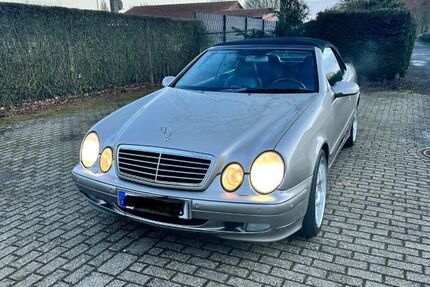 Mercedes-Benz CLK 230 186.790 km 7.499 &euro; Duisburg 47178