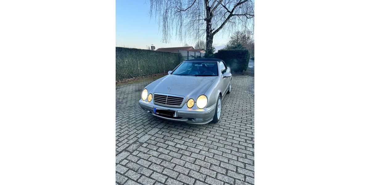 Mercedes-Benz CLK 230 186.790 km 7.499 &euro; Duisburg 47178
