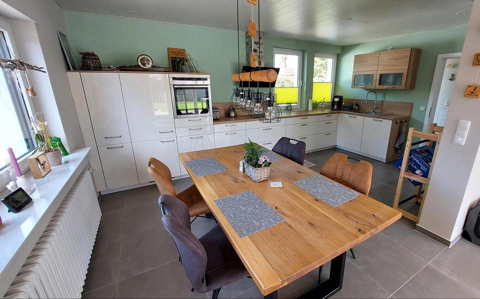 Bungalow Neukirchen-Vluyn Vluyn - 8 Zimmer, 160 m&sup2;, 449.000&euro; | Angebot:26075537