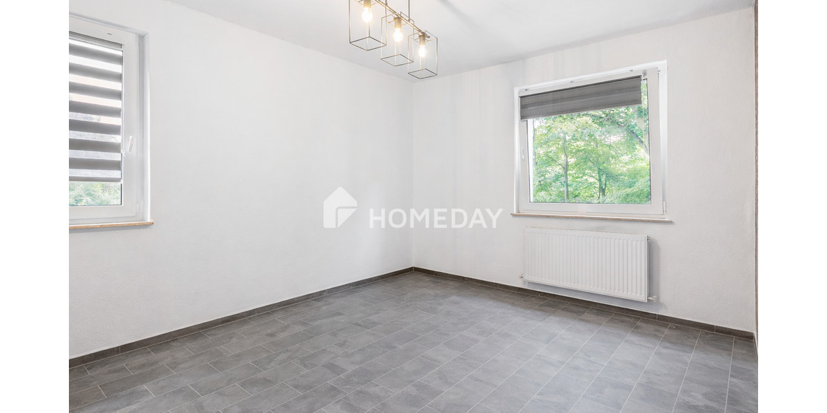Etagenwohnung Bottrop Welheim - 9 Zimmer, 145 m&sup2;, 195.000&euro; | Angebot:25684218