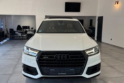 Audi Q7 90.963 km 32.000 &euro; Oberhausen 46049