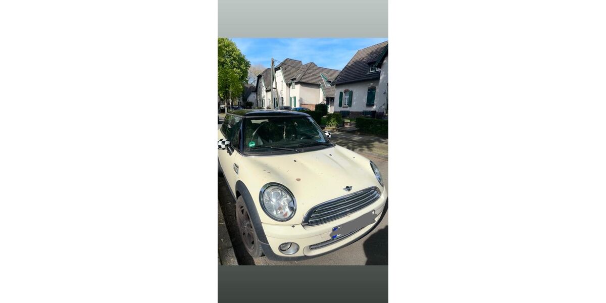 Mini Cooper 208.000 km 2.600 &euro; Moers 47443