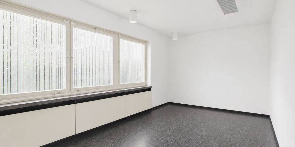 Einfamilienhaus Neukirchen-Vluyn Neukirchen - 1 Zimmer, 132 m&sup2;, 329.000&euro; | Angebot:26657409